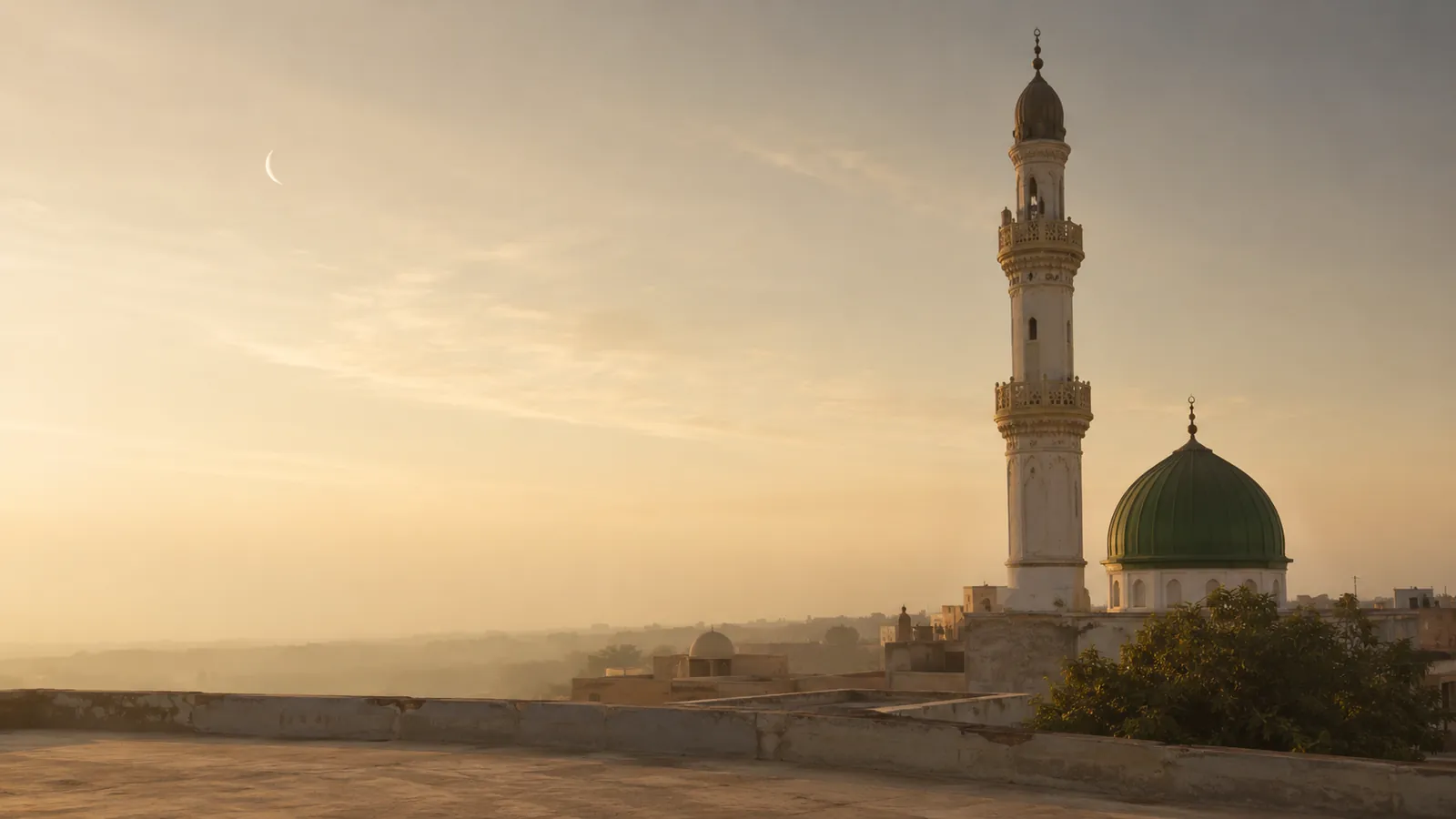 Minaret au lever du jour